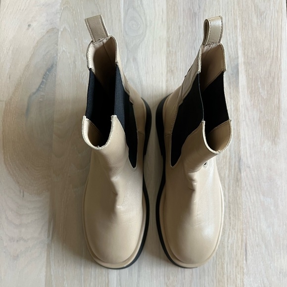 Wandler Rosa Lambskin Ankle Chelsea Boots - Picture 3 of 8